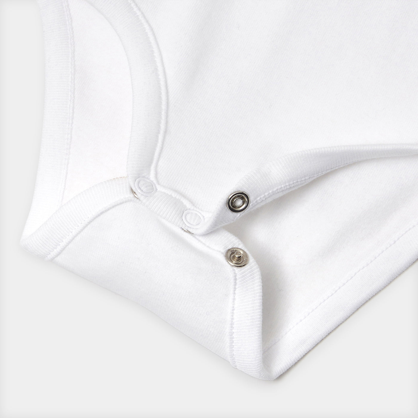 Baby girl bodysuit with scalloped collar