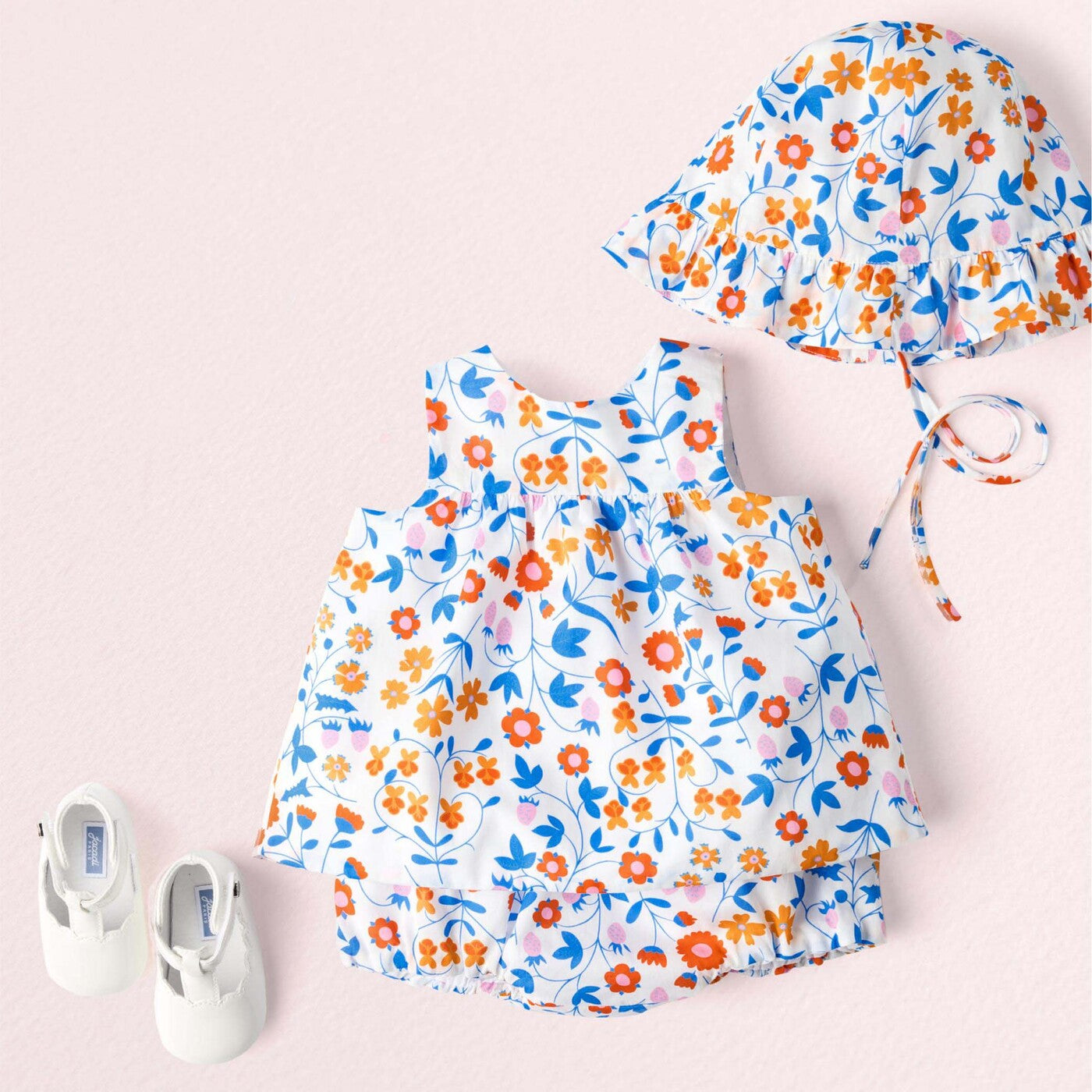 Baby girl birth set